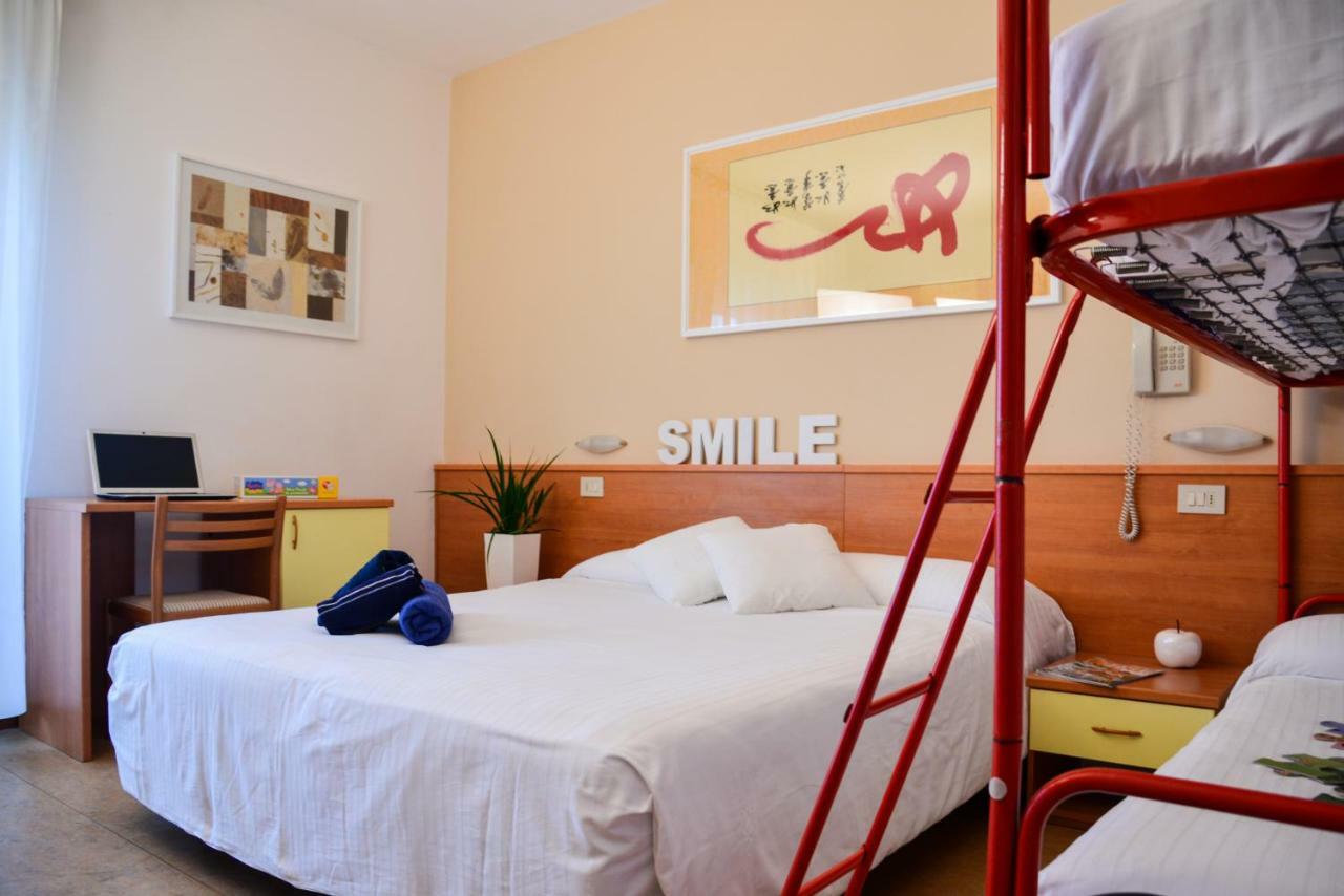 Hotel Domingo Lido di Jesolo Exteriör bild